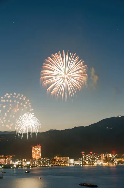 Yellow Fireworks Firing Lake Biwa — 스톡 사진