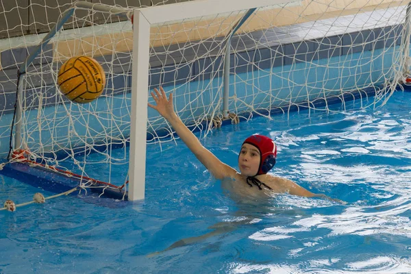 Spelactie Tijdens Een Waterpolo Wedstrijd — Stockfoto