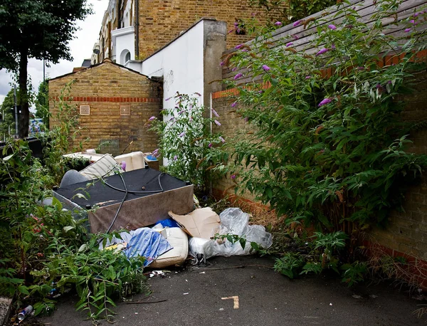 Haufen Von Abfall Müll Müll Entlang Einer Londoner Straße — Stockfoto