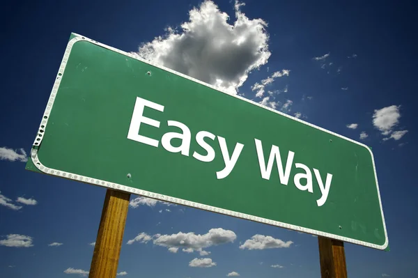 Easy Way Road Sign Драматичними Хмарами Небом — стокове фото