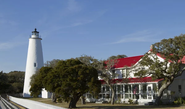 Leuchtturm Auf Okracoke Insel — Stockfoto