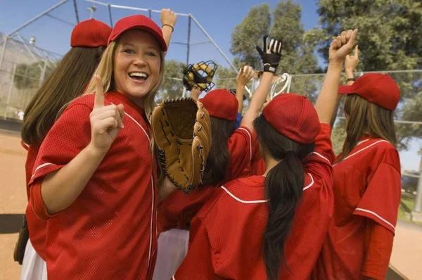 close up of Victorious Softball Team