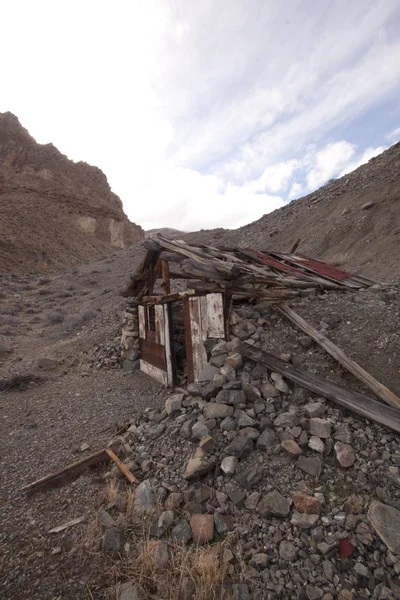 Cabaña Abandonada Desierto —  Fotos de Stock