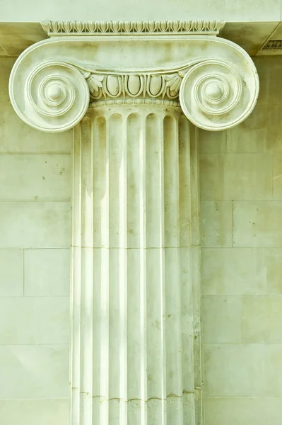 Coluna Antiga Coríntia Museu Britânico Interior — Fotografia de Stock