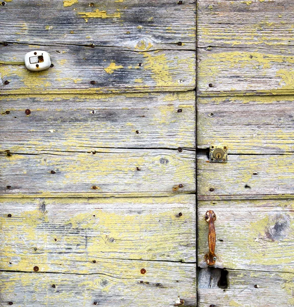 Castellanza Borrão Lombardia Abstrato Enferrujado Latão Marrom Batedor Uma Porta — Fotografia de Stock