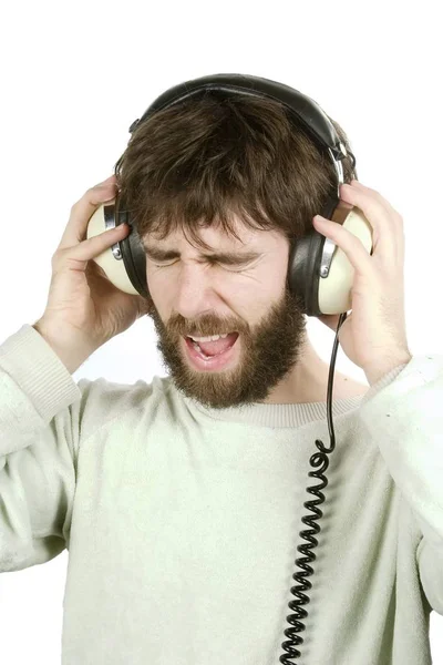 Člověk Který Neužívá Toho Slyší Poslouchá Hudbu Velkých Retro Sluchátkách — Stock fotografie