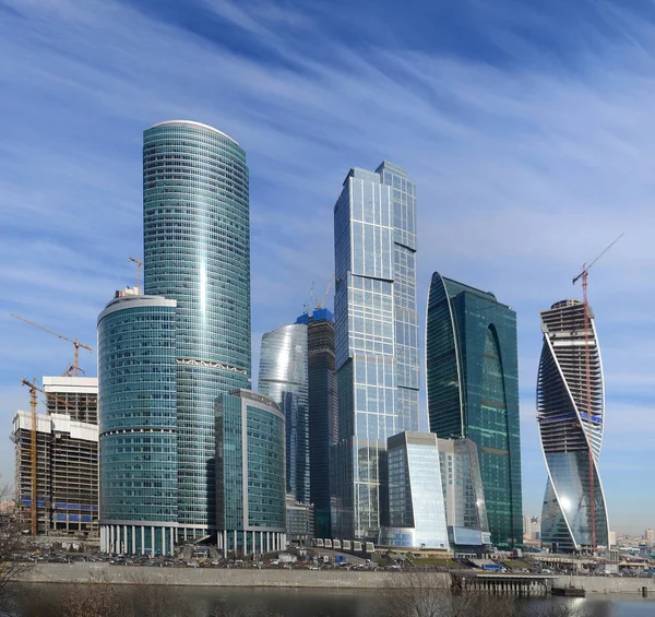 Vista Sobre Novos Edifícios Cidade Moscou Partir Rio — Fotografia de Stock