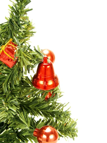 Close Foto Van Een Mooie Kunstmatige Kerstboom Versierd Met Rode — Stockfoto