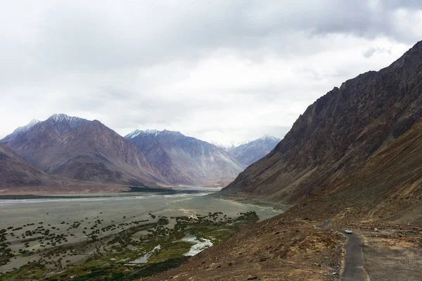 Nubra Vadisinde Doğal Manzara Leh Ladakh Jammu Kashmir Hindistan — Stok fotoğraf