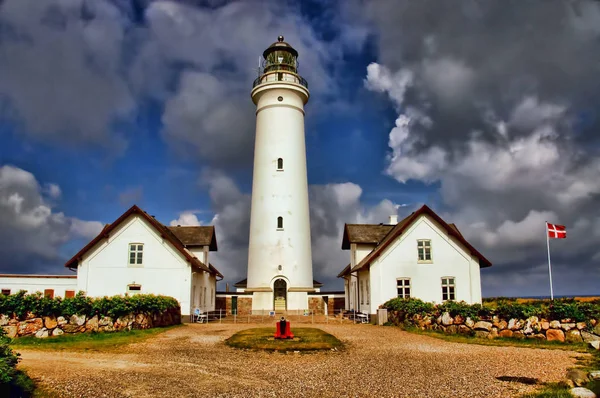 Farol Hirtshals Dinamarca Incluindo Uma Bandeira Dansih — Fotografia de Stock