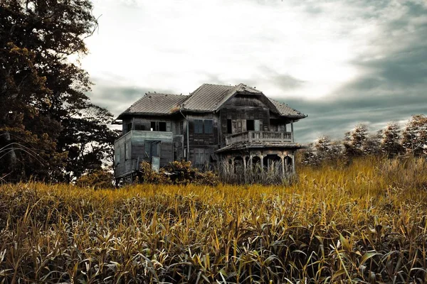 Verlaten Oude Huis Thailand — Stockfoto