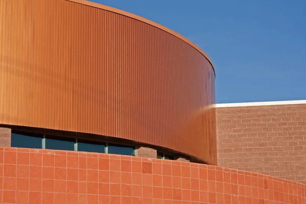 Parte Superior Del Edificio Oficinas Con Techo Cobre — Foto de Stock