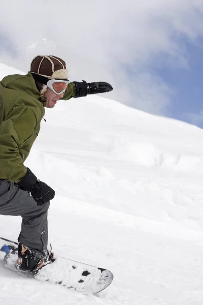 Jonge Man Actie Tijdens Extreme Snowboarden — Stockfoto