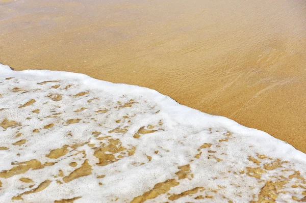 Яка Хвиля Моря Піщаному Пляжі — стокове фото