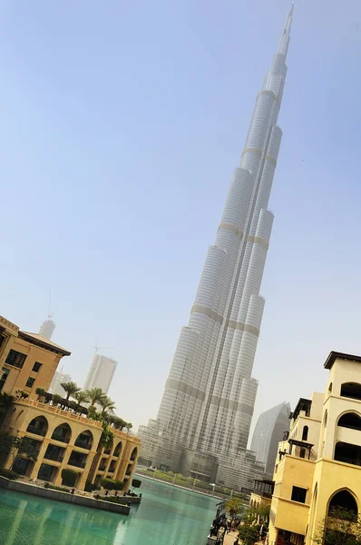 Building Blue Sky — Stock Photo, Image