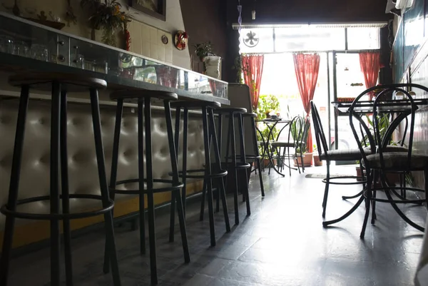 Low Angle Shot Closed Coffee Shop Perspective — Stock Photo, Image