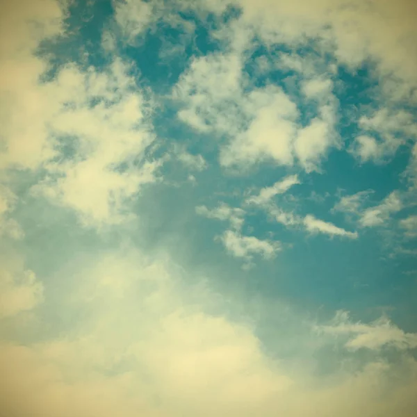 Cielo Azul Las Nubes —  Fotos de Stock