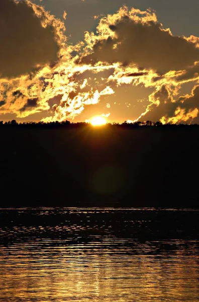 ายตอนพระอาท แซนด พอยท วฟาวแลนด แคนาดา — ภาพถ่ายสต็อก