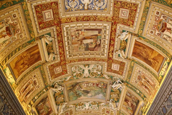 Muzeum Watykańskie Rzym Włochy — Zdjęcie stockowe