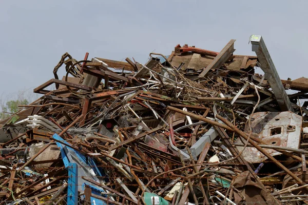 废金属加工行业 堆叠式金属 — 图库照片