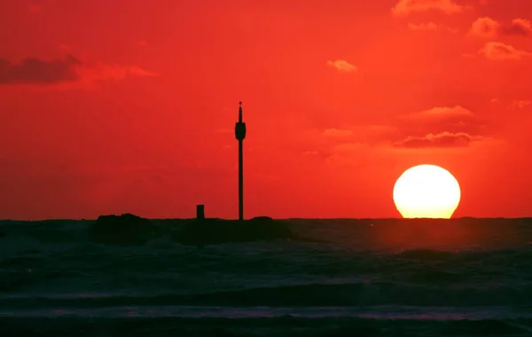 Una Puesta Sol Sobre Roca Del Barril Localmente Famosa — Foto de Stock