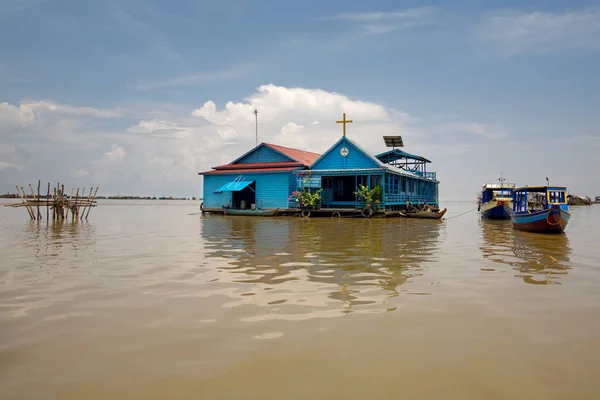 Village Flottant Sur Lac Tonle Sap Cambodge Siem Reap — Photo