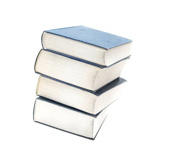 白で隔離される厚い本の杭 — ストック写真