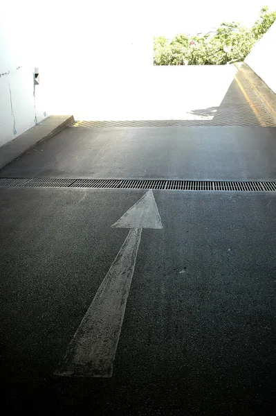 Licht Aan Het Einde Van Tunnel — Stockfoto