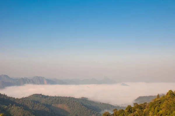 Niebla Temprana Mañana Paisaje Valle Montaña Nubes Madre Nacional Tailandia — Foto de Stock