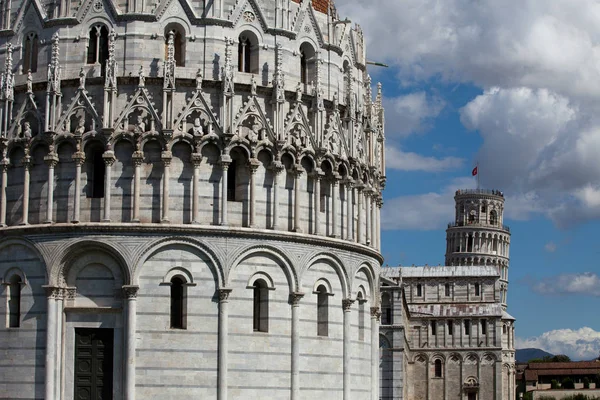 Pisa Keresztelőkápolna Ferde Torony Dóm Piazza Dei Miracolitól — Stock Fotó