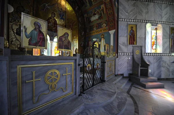 Interior Iglesia Griega Ortodoxa Estilo Bizantino — Foto de Stock