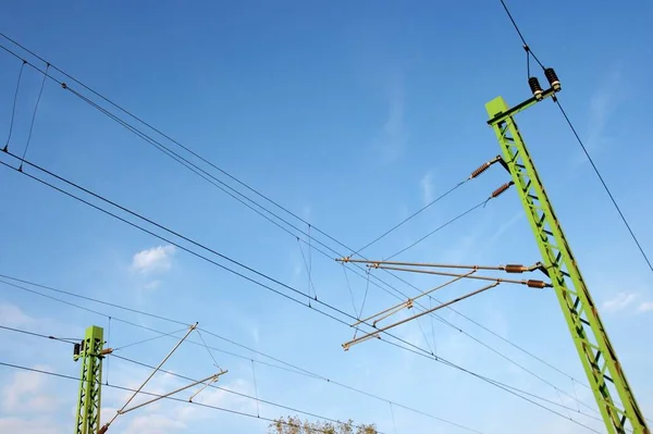 Bir Demiryolu Nun Elektrik Yükü — Stok fotoğraf