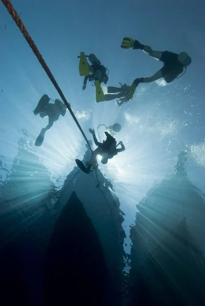 Silhouette Shot Scuba Divers Bow Dive Boat Red Sea Egypt — Stock Photo, Image