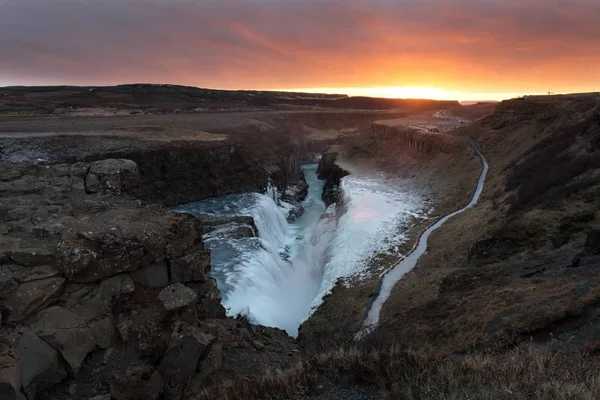 Cascada Islandesa Atardecer Círculo Dorado — Foto de Stock