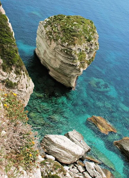 Útesy Poblíž Calvi Korsiky Francie — Stock fotografie