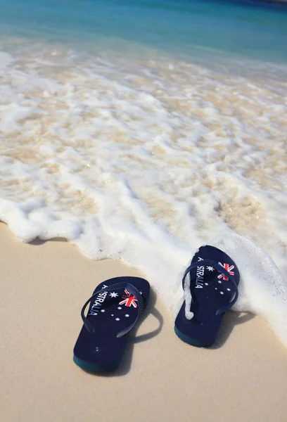Patriotic Aussie Thongs Featuring Australian Flag Beach — Stock Photo, Image
