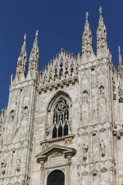 Міланський Собор Duomo Milano Готичний Собор Мілана — стокове фото