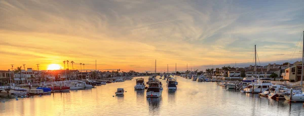 Balboa Νησί Λιμάνι Στο Ηλιοβασίλεμα Πλοία Και Ιστιοφόρα Ορατή Από — Φωτογραφία Αρχείου