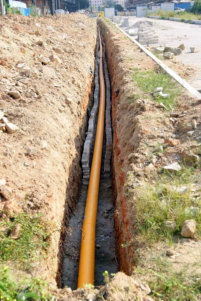 City Road Instalación Tubería Plástico Cavado Hoyo Largo —  Fotos de Stock