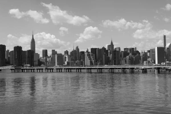 Pciture Midtown Desde Green Point Barrio Emergente Brooklyn — Foto de Stock