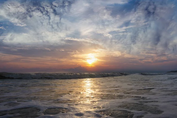 Set Fotografico Onde Alto Mare Cielo Mattutino — Foto Stock