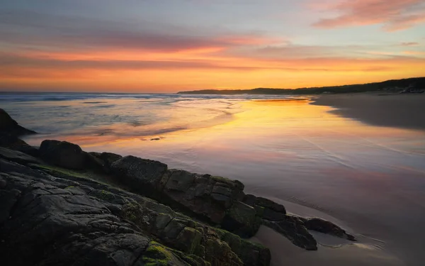 Sunset Sundown Lighthouse Beach Seal Rocas Australia — Foto de Stock