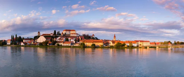 Ptuj Slovénie Vue Panoramique Ancienne Ville Slovénie Avec Château Surplombant — Photo