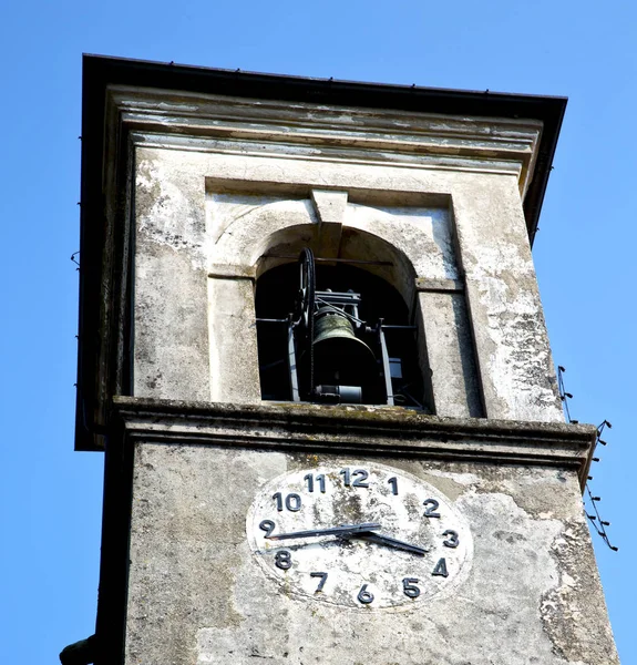 Αρσάγκο Σέπριο Παλιά Abstract Στην Ιταλία Τείχος Και Πύργο Εκκλησιών — Φωτογραφία Αρχείου