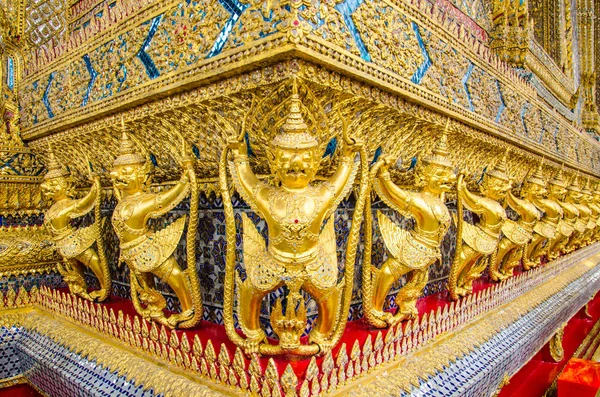 Golden Garuda Wat Phra Kaew Bankok Thaiföld — Stock Fotó