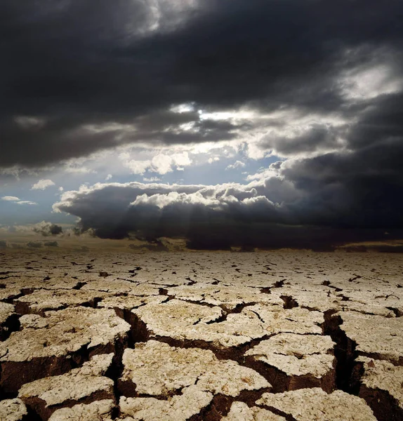 Céu Dramático Terra Seca — Fotografia de Stock