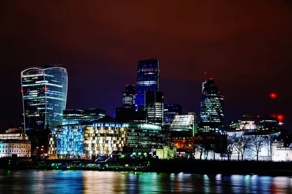 Gece Londra Şehir Finans Bölgesi — Stok fotoğraf