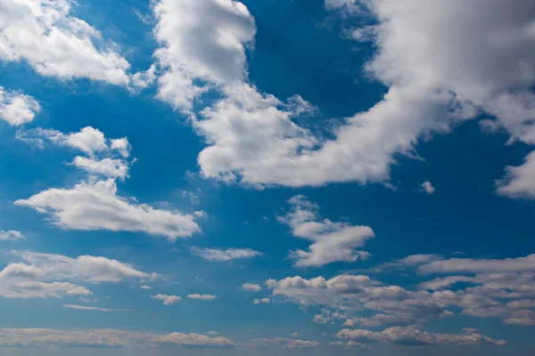 Grote Blauwe Lucht Wolken Hemel Hemel Met Wolken Weer Natuur — Stockfoto