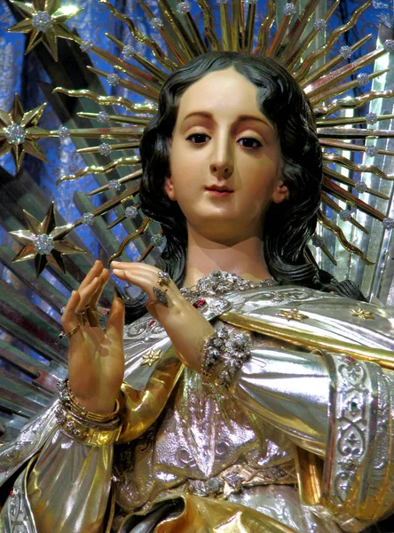 Detalle Estatua Inmaculada Concepción Iglesia Cospicua Malta — Foto de Stock