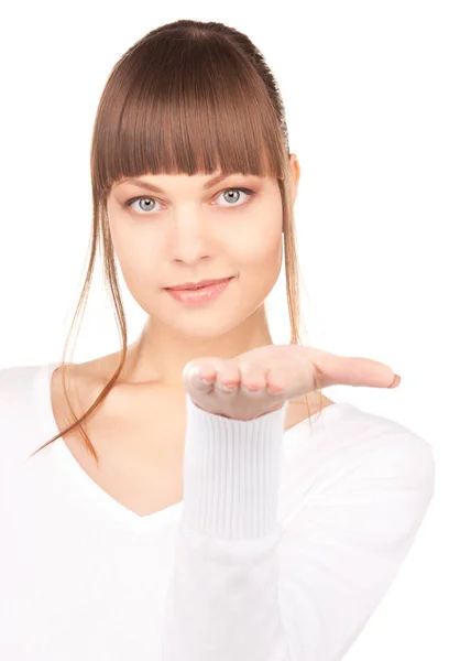 Mooie Vrouw Met Iets Palm Van Haar Hand — Stockfoto